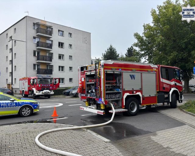 Awaria instalacji elektrycznej w Radlinie: Pożar ewakuował 20 osób