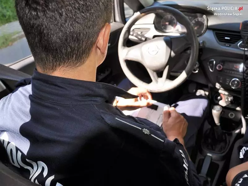 41-latek zażartował z numeru alarmowego. Nieodpowiedzialne zachowanie kosztowało
