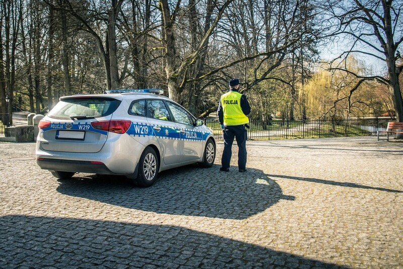 Niebezpieczny rajd przez powiat wodzisławski. Ten sam kierowca spowodował 6 kolizji!