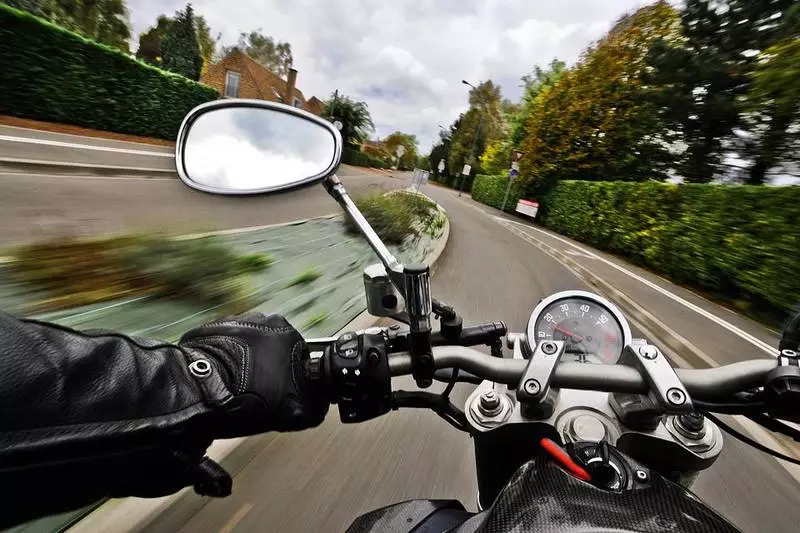 Nietrzeźwi pasażerowie motocykli