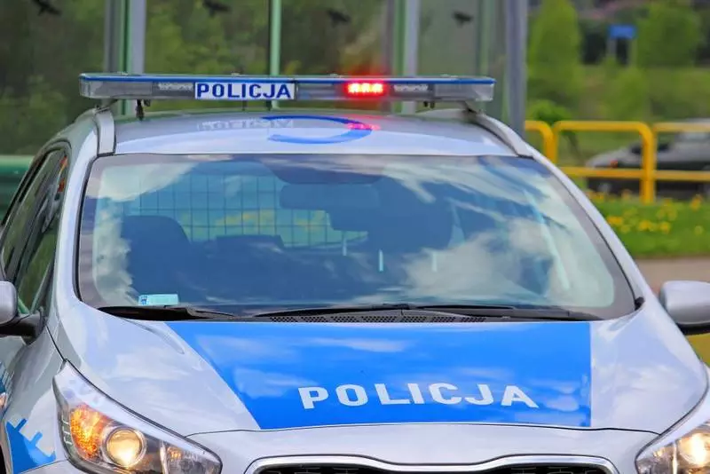 Pijana 60-latka najechała na samochód i uciekła z miejsca kolizji