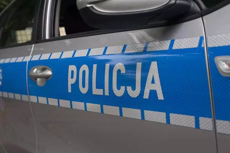 Policjanci wyjaśniają okoliczności zdarzenia z udziałem 16-letniej rowerzystki