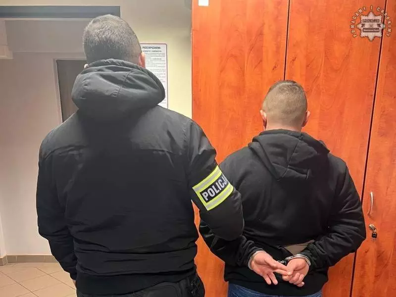 Ucieczka, wypadek i nietrzeźwy kierowca – zatrzymany 35-latek z Wodzisławia Śl.