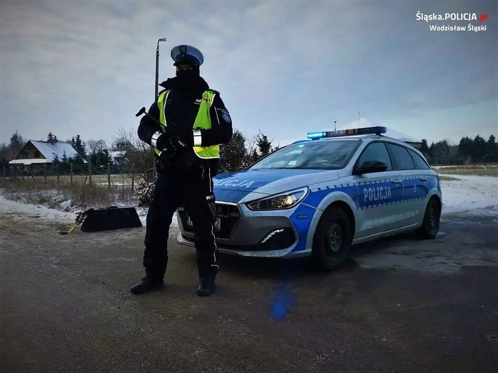 Wodzisławscy policjanci pomagają na granicy z Białorusią / fot. KMP Wodzisław Śląski
